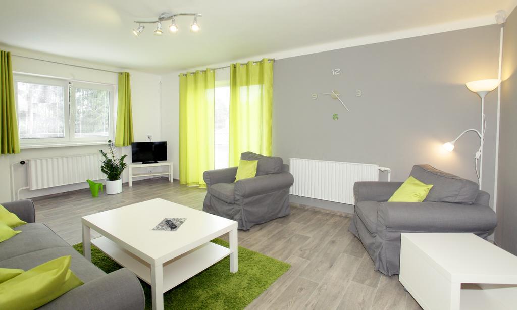 Apartman Pod Skalou V Ceskem Raji Besedice Екстер'єр фото