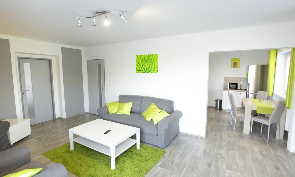 Apartman Pod Skalou V Ceskem Raji Besedice Екстер'єр фото